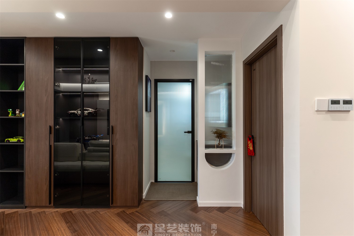 二中新民小區意式輕奢入戶裝修完工實景圖